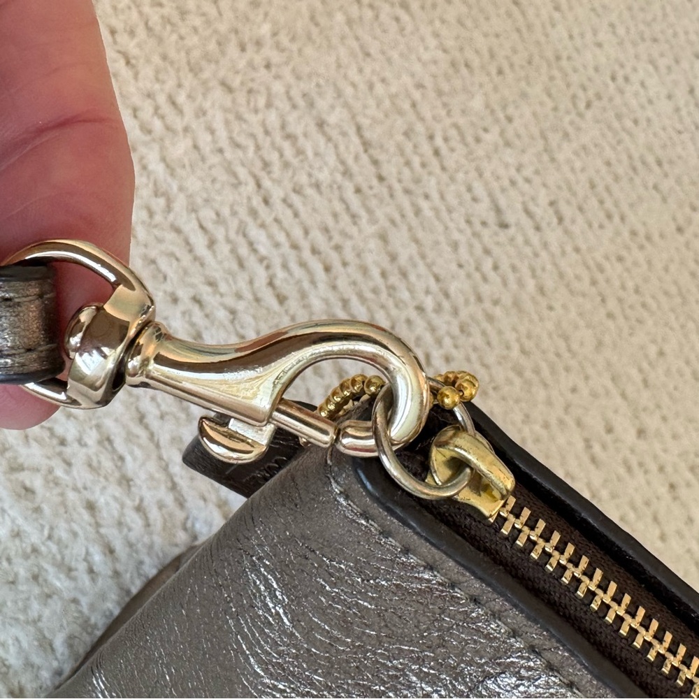 Coach Bleeker Metallic Bronze Gold Leather Clutch Wristlet - Picture 10 of 13